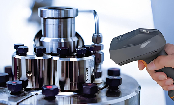 别让金属条码拖慢生产!手持工业扫码枪,抗摔耐用扫DM码从不出错 别让金属条码拖慢生产!手持工业扫码枪,抗摔耐用扫DM码从不出错